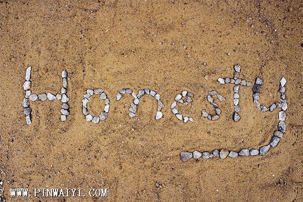 honesty-wallpaper-2593757_1920.jpg