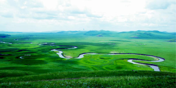 爱贝国际少儿英语呼伦贝尔中心城市周边草原风景