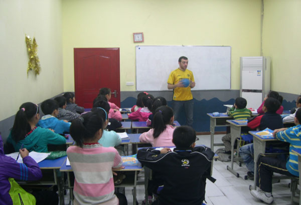 重庆市万州区“洋教头”语言学校外教教学